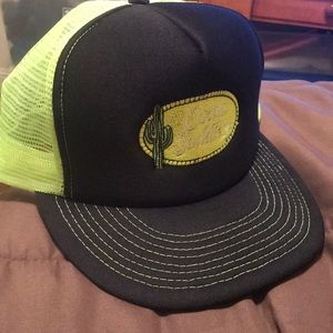 Cactus saddlery trucker hat